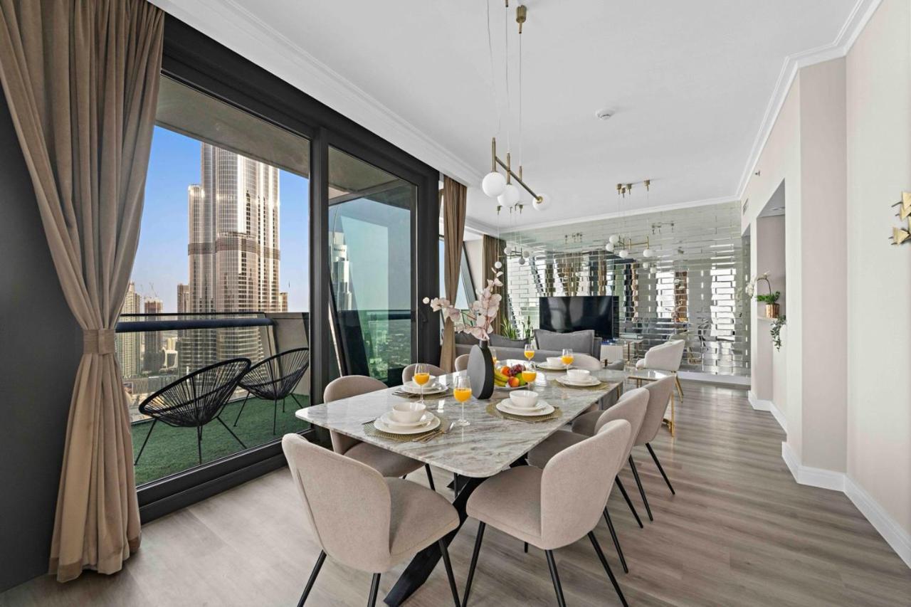 First Class 3Br With Full Burj Khalifa And Fountain View Dubai Exterior foto
