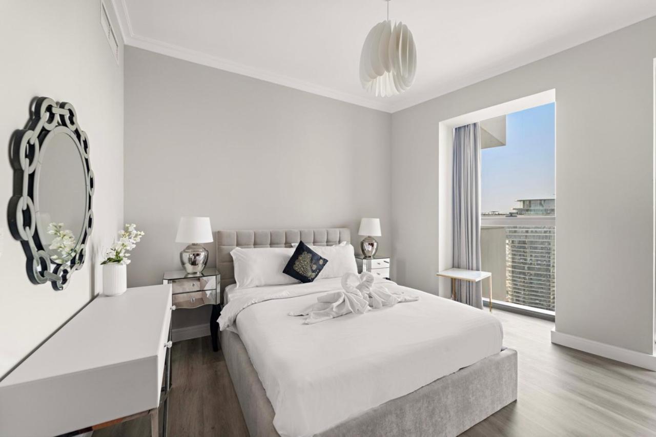 First Class 3Br With Full Burj Khalifa And Fountain View Dubai Exterior foto
